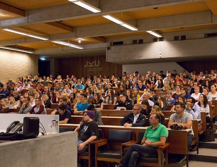 Университет Кеплера (Johannes Kepler Universität Linz), Линц