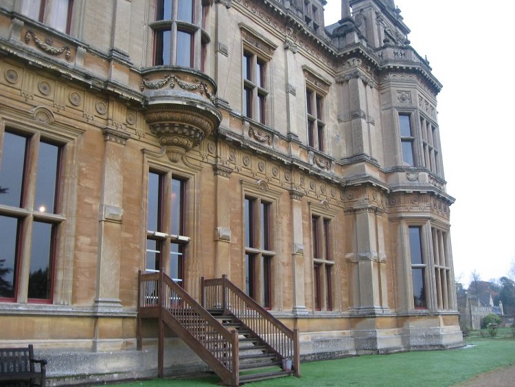 Школа Вестонбёрт (Westonbirt School), Тетбери