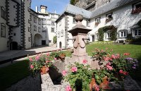 Школа Шлос Штайн (Schule Schloss Stein), Штайн, Бавария