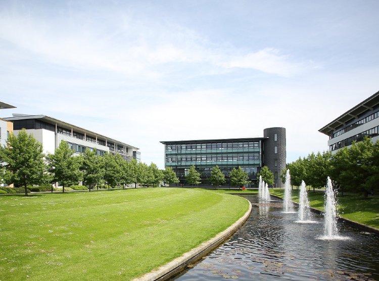Уорикский университет ( The University of Warwick ), Ковентри