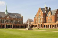 Сент-Джонс Скул (St John's School) Лезерхед