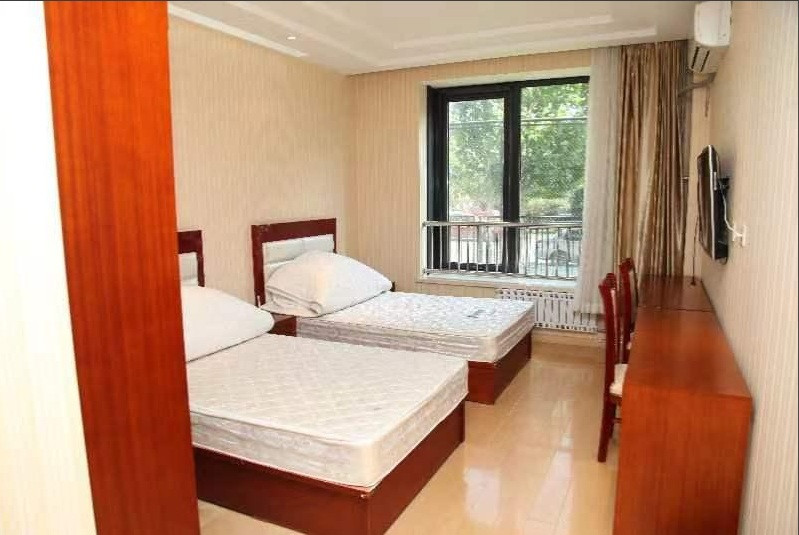 Пекинская  профессиональная школа Jinson (Beijing Jinsong Vocational High School), Пекин 