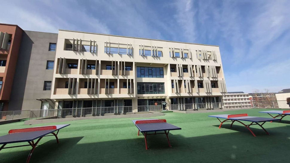 Первый профессиональный колледж Яньцин (Beijing Yanqing №1 Vocational High School), Пекин  