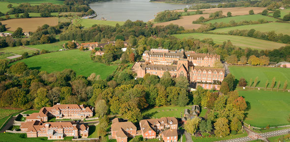 Ардингли Колледж (Ardingly College), Ардингли (лето)