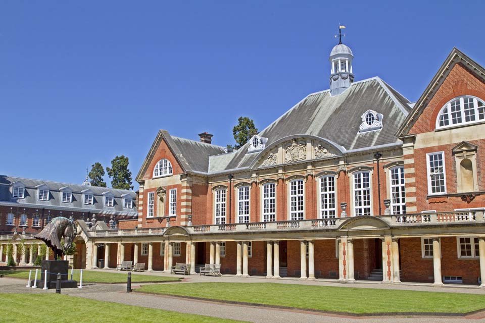 Веллингтон Колледж (Wellington College), Оксфорд